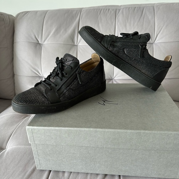 Giuseppe Zanotti sneakers worn a handful of times but still in good condition